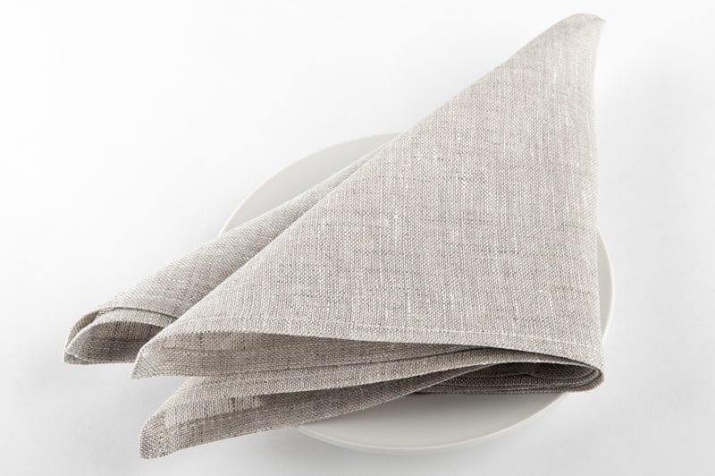 BASIC Serviett beige 1 BASIC Serviett beige