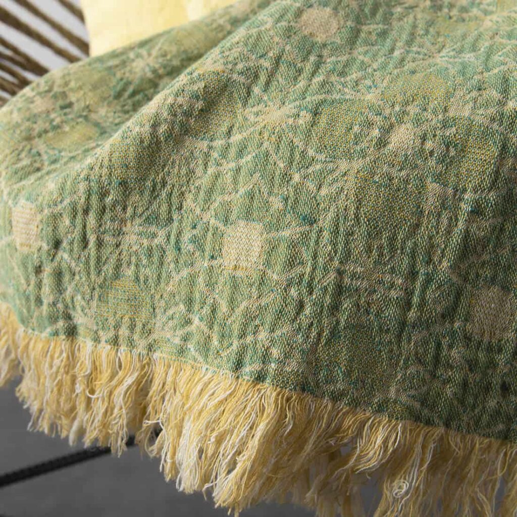 FLORE Pledd grønn 3 FLORE Pledd grønn - Bilde 3