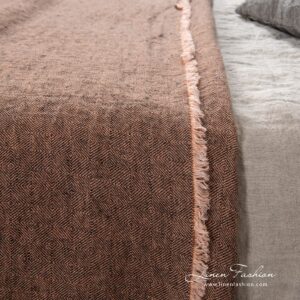 LEILA Sengeteppe brun 8 100% linen bedspread in brown.