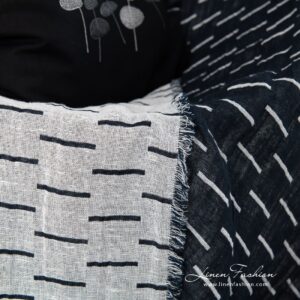 HAZEL Pledd svart 12 HAZEL black and white linen cotton blanket double-sided
