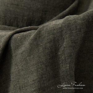 Pure linen blanket in moss green colour