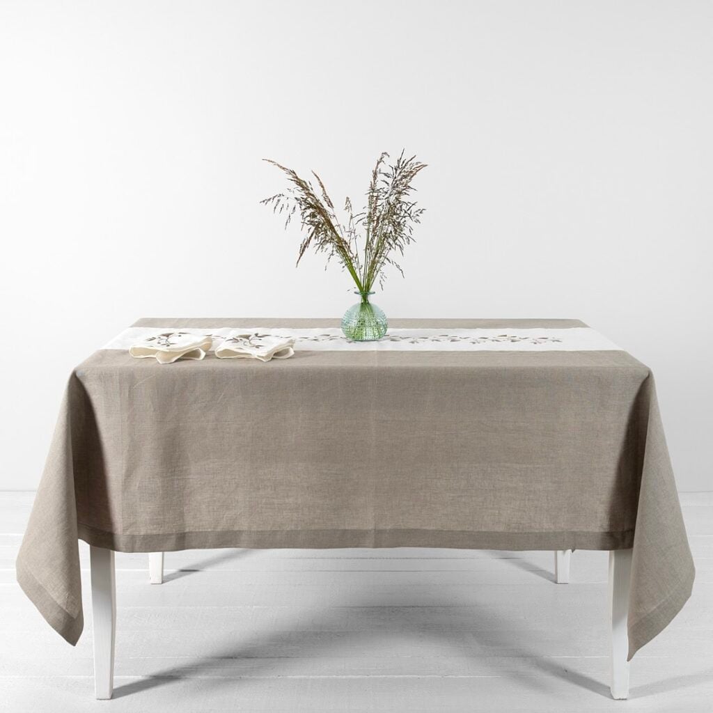 Natural linen tablecloth with white middle
