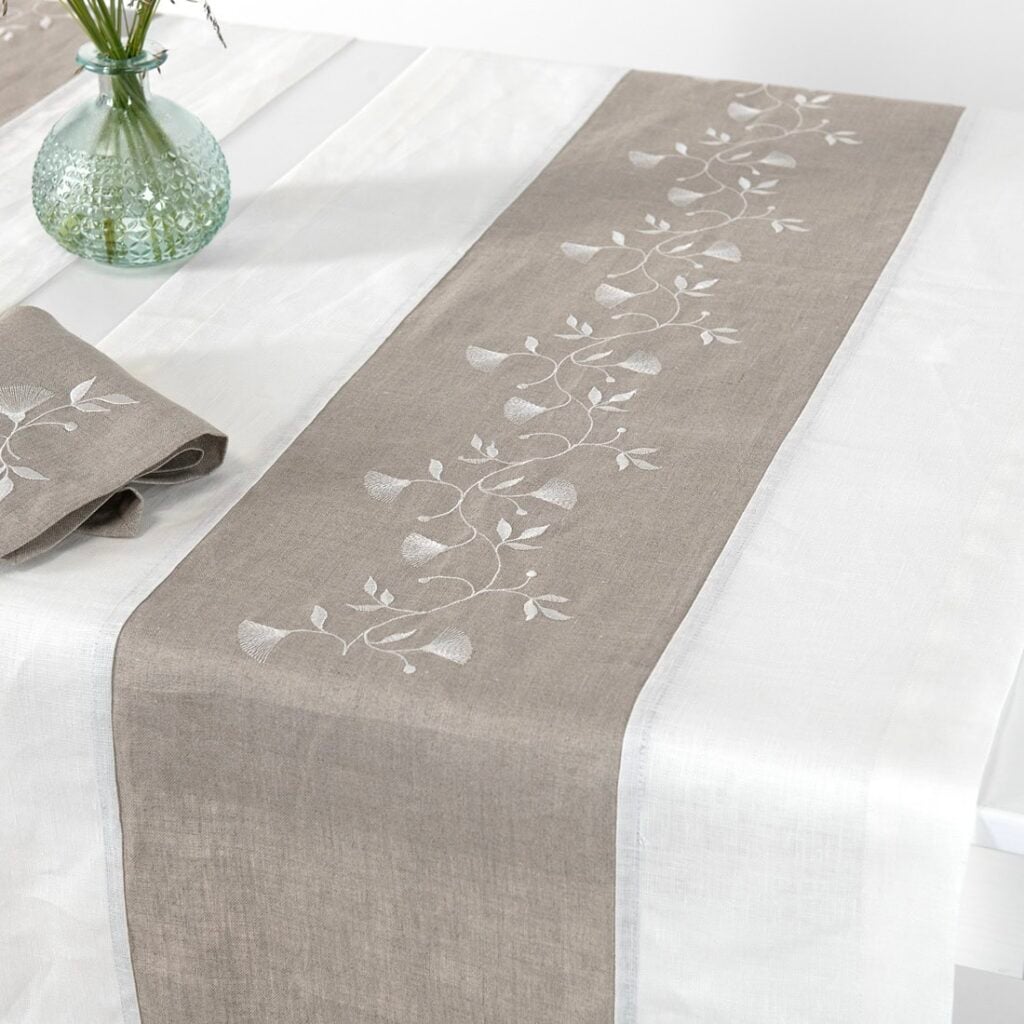 ORSON Løper hvit 2 Off-white table runner with natural linen middle, 100% linen