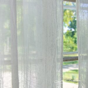 BOHEMIA Gardin hvit 14 100% linen white curtain.