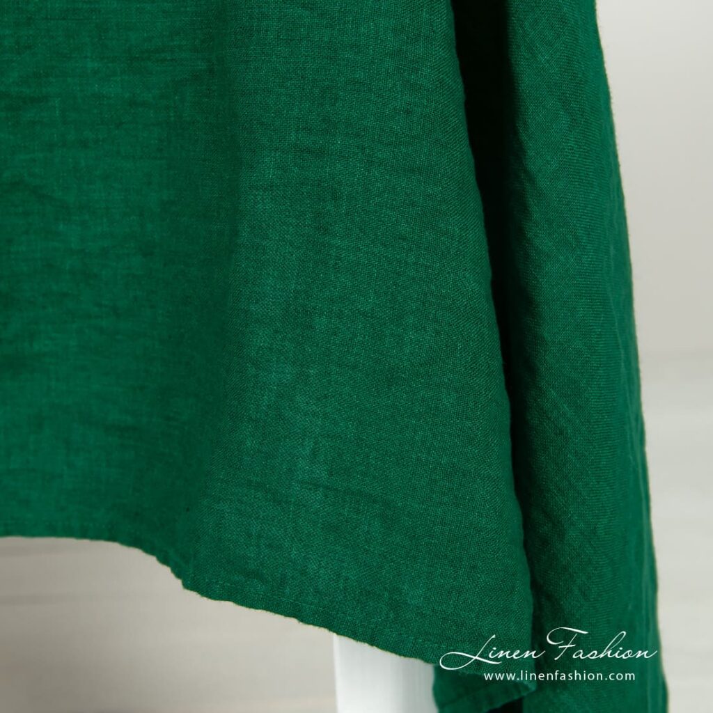 GAMMA Duk smaragdgrønn 4 Emerald green linen tablecloth, specially washed