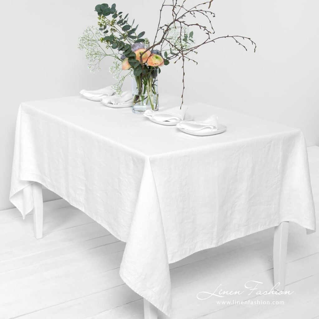 NARA white linen tablecloth