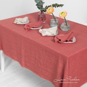 MANTIS greyish red linen tablecloth