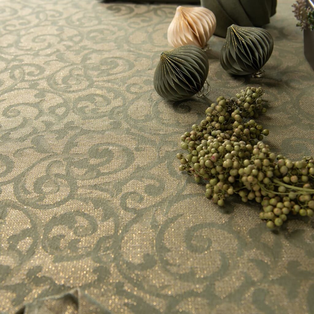 ATLANTA Duk oliven 5 linen cotton olive jacquard tablecloth for festive period.
