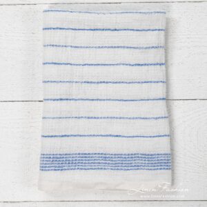 Kjøkkenhåndkle nr. 34 8 White kitchen towel with blue stripes