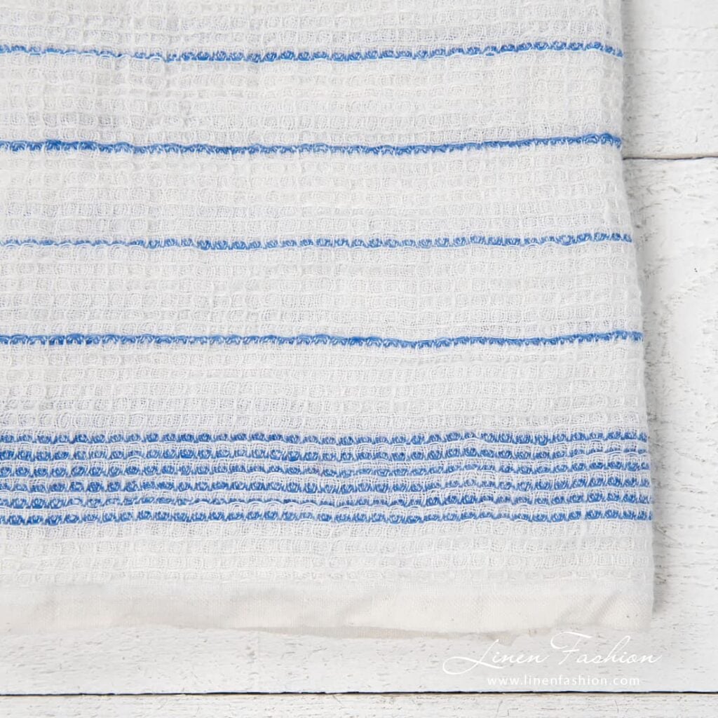 Kjøkkenhåndkle nr. 34 3 White kitchen towel with blue stripes, waffle weave