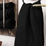 PURO Badehåndkle svart