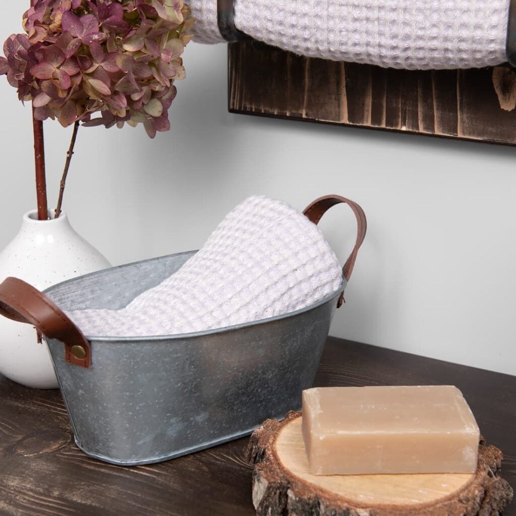 BINGO Badehåndkle lys lilla 4 linen cotton light lilac towel, small size.