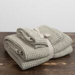 BINGO Badehåndkle grågrønn