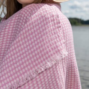 Lilac checked linen beach towel, structural check