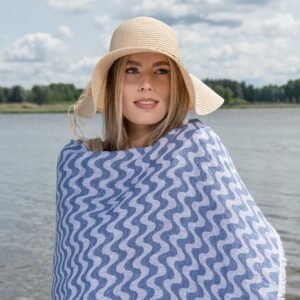 Linen beach towel in blue and white wavy stripes, 100% linen