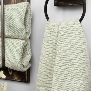 Linen blend bath towel in white green pattern