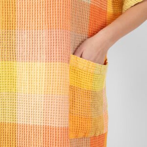 BINGO Poncho oransje rutete 11 orange linen poncho with pockets.