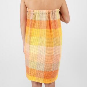 BINGO Omslagshåndkle oransje 15 orange linen wrap towel, from backside.