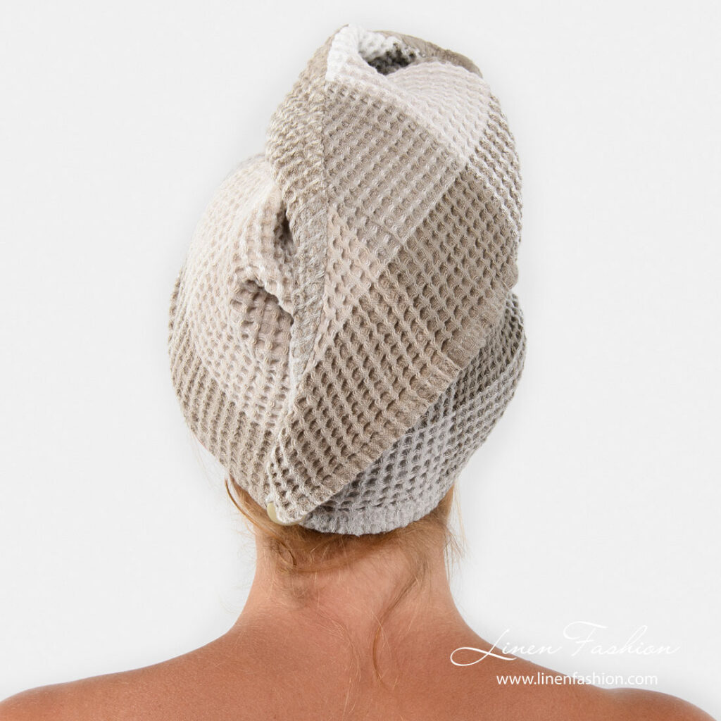 BINGO Hårturban sand 2 Linen hair towel turban with checks, button on the back
