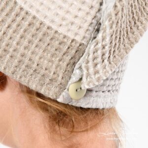 BINGO Hårturban sand 6 Linen hair towel turban with a button