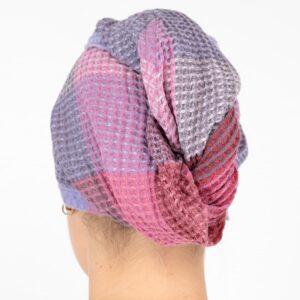BINGO Hårturban syrin 5 lilac hair wrap linen towel bingo from back side.