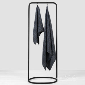 BAHA Badehåndkle blåstripet 9 Linen black blue striped bath towel.