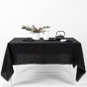ALBA Duk svart 7 linen black tablecloth with decorative seam.