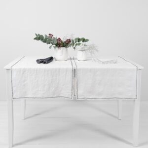 ALBA Løper hvit 4 white linen runner with decorative stitch
