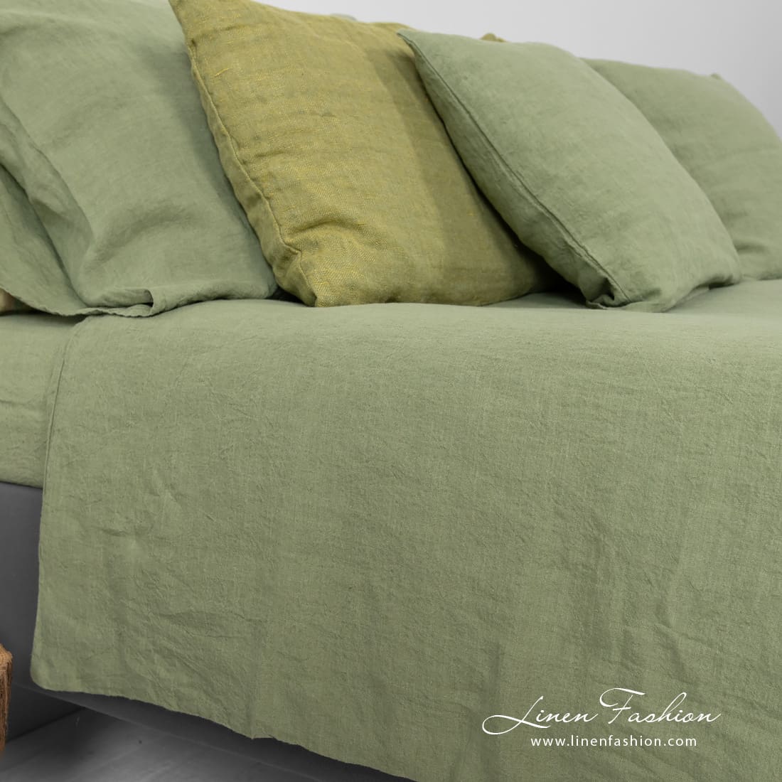 Bed linen sets OLIV pillow cases.