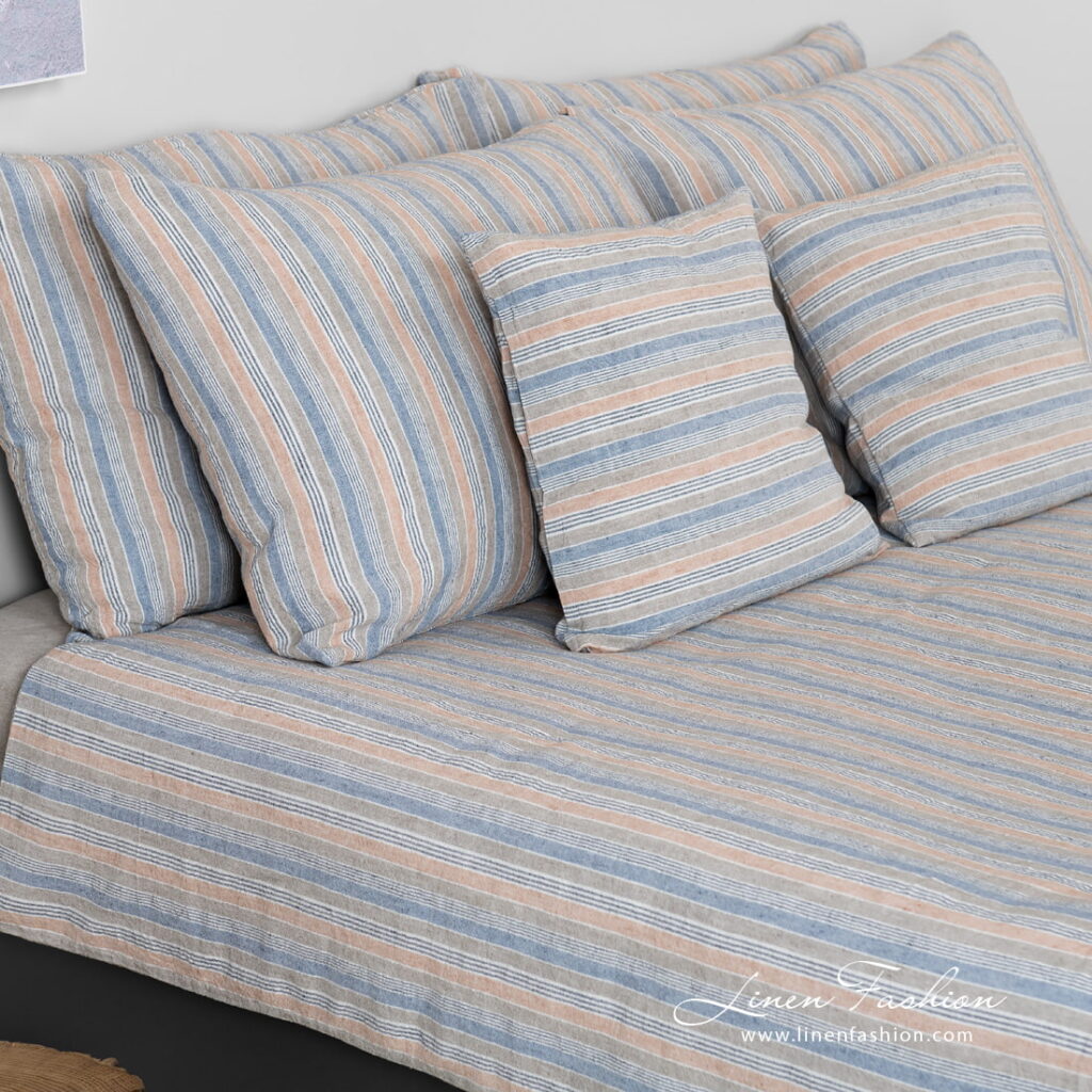 HAWAI Sengetøy 2 linen cotton bedlinen in stripes, duver cover in stripes.