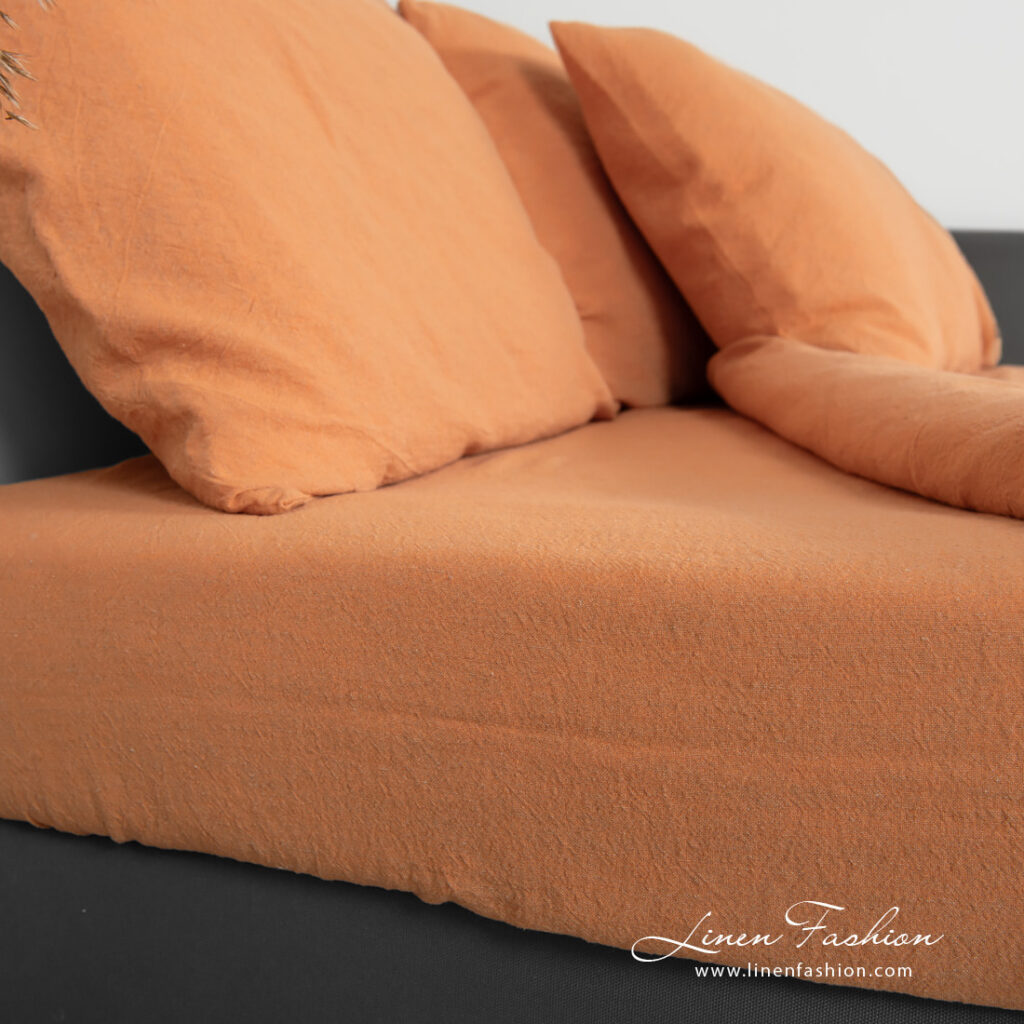 SAN DIEGO Sengetøy 3 linen cotton orange bedlinen with fitted and flat sheets.