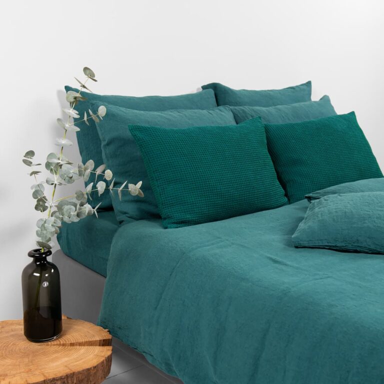 dark green duvet cover in pure linen