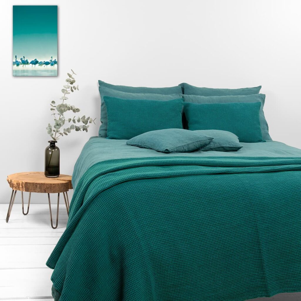 dark green bedlinen in pure linen