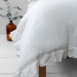 PROVANCE Sengetøy hvit 13 off white linen duvet cover with ruffles