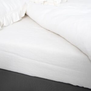 PROVANCE Sengetøy hvit 21 off white linen sheets fitted and flat