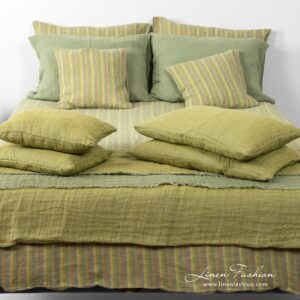 ALOE Putetrekk grønn 5 Geen cushion cover in 100% linen.