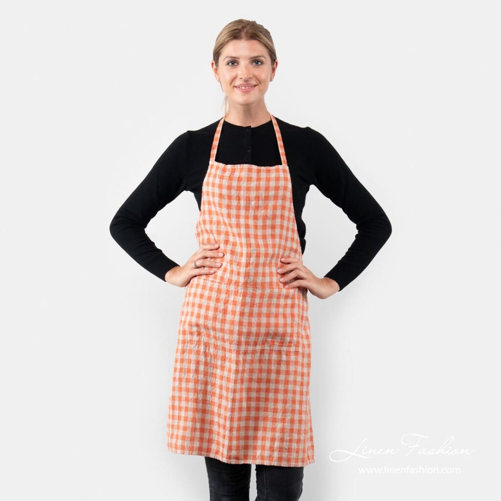 Linen check apron, gamma