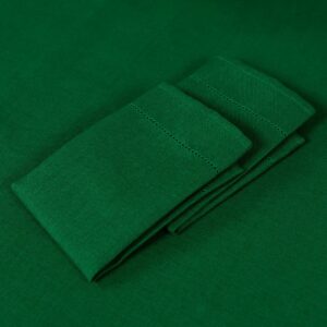 Linen cotton emerald green napkin on table