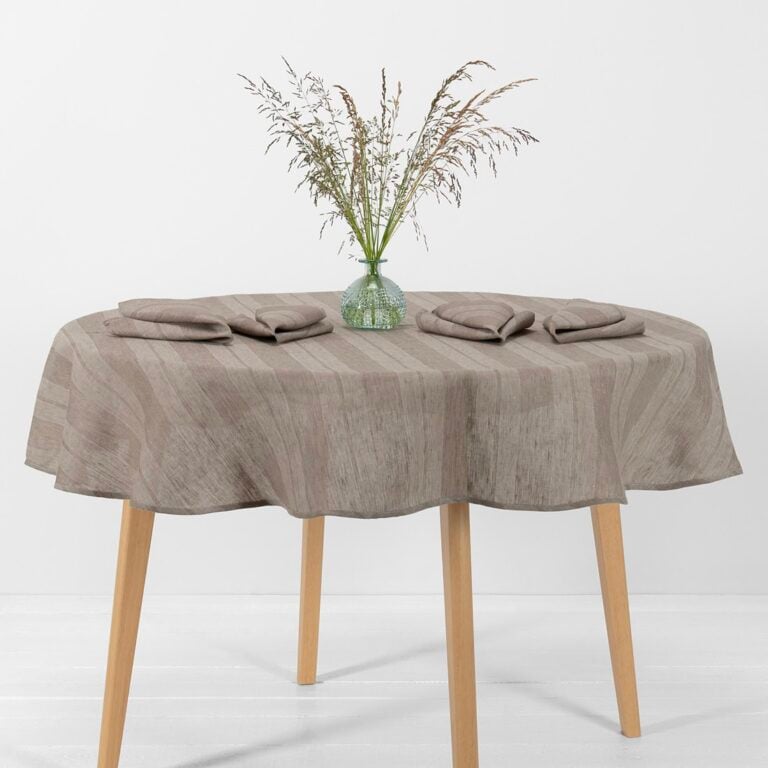 round/oval sandy tablecloth