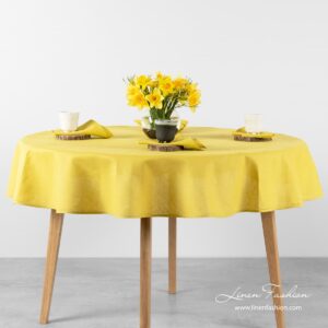 Round oval yellow tablecloth, luna.