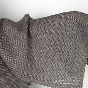 Linstoff i svarte og gråaktige ruter 9 Linen fabric in black and greyish checks