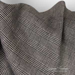 Linstoff i svarte og gråaktige ruter 10 Linen fabric in black and greyish checks for clothes and home textile