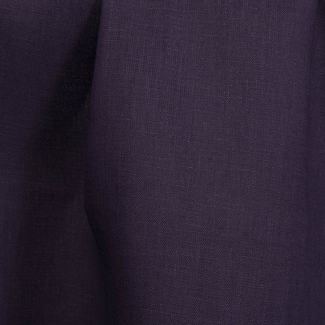 Linen fabric in eggplant color