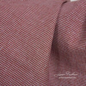 Linstoff i små bordo-grå ruter