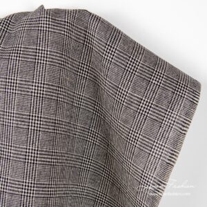 Pure linen fabric with black/natural checks