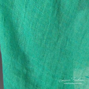 Grønt gasvevd linstoff vasket 8 Washed linen fabric, green color melange