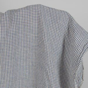 Vasket linstoff med små blå og brunaktige ruter 10 Washed linen fabric with small blue and brownish checks product photo