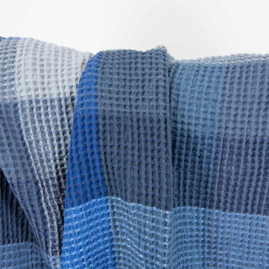 Lin bomull vaffelvevd blårutete stoff vasket 3 half linen waffle blue fabric, good absorbtion