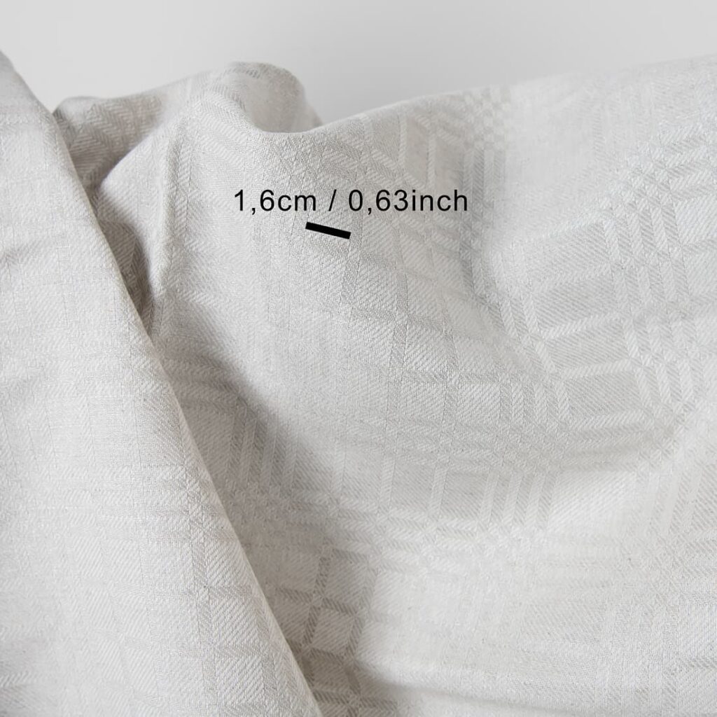 Lin-bomullsstoff i lys beige ruter 3 Linen cotton fabric in light beige checks with measurements