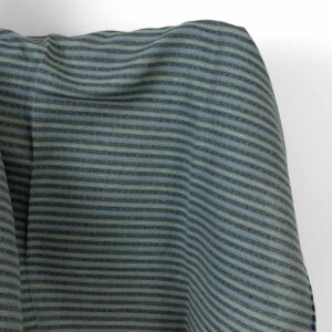 Lin- og bomullsstoff med blå og grønne mønstrede striper